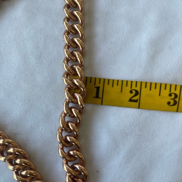 Rose Gold  Plated Chunky Lightweight Necklace - Picture 9 of 10